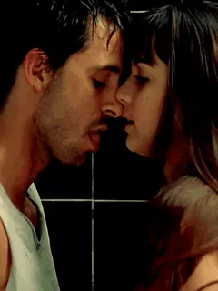Ana de Armas GIF