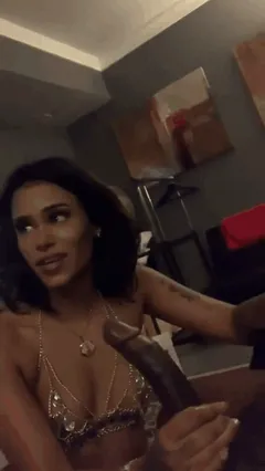 Everyone who sucks dick could learn a lot from this video 😏👅 HeadCrazy