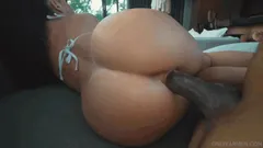 White girl on yo dick like this