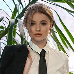 her boss knew she was a bad secretary, but she is a great slut for stress relief