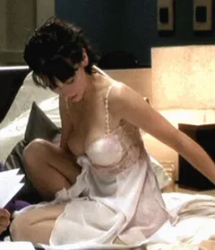 jennifer hewitt -5'2''- not so long ago....mouth full!
