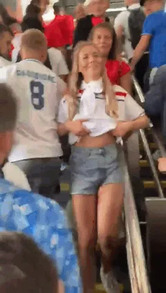 after game titty flash