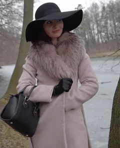 classy woman flashing her tight body in public