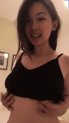 flash those tits