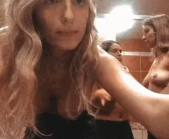 Fun girls 