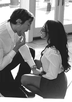 hopeless romantic