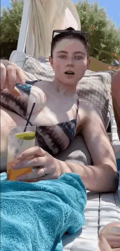 nudes Thomasin McKenzie