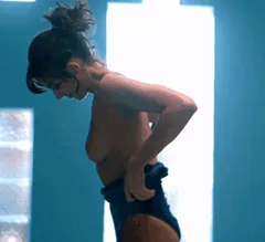 nudes Alison Brie