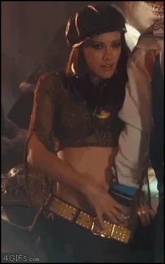 hilary duff -9/87 -5'2''- 32b-26-33''- 115lbs - 6-shoe, getting fingered - yum! yum! yum!