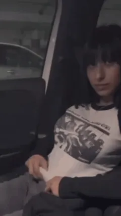 sexy skinny girlfriend Car reveal titties