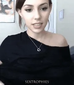 show your tittis