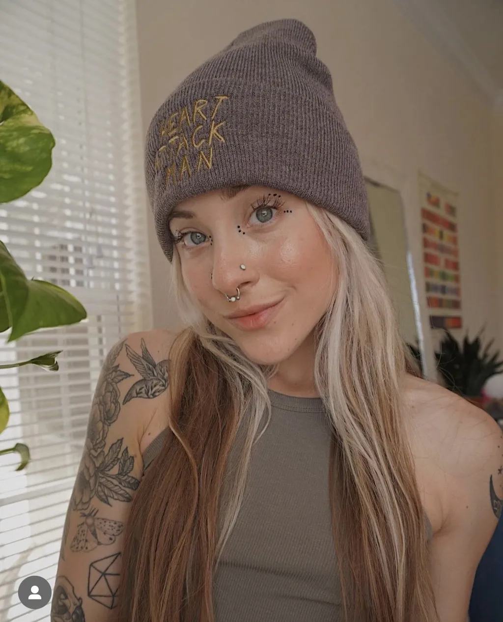 Tattoo covered slut EXPOSED