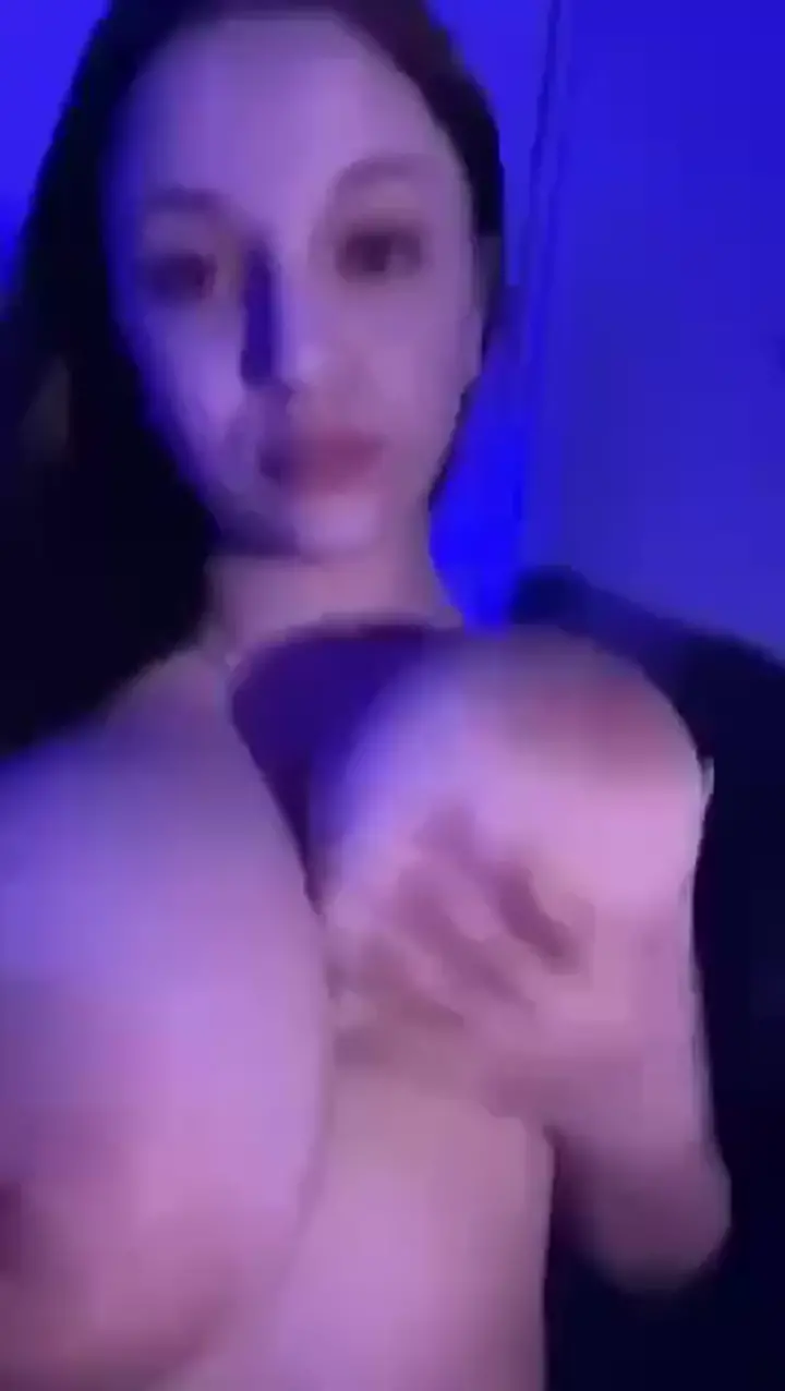 Big tit white teen solo titjob amateur leak - Errbodyluvslalaa.444