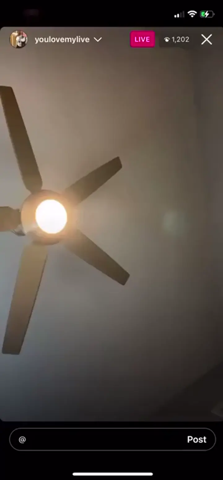 Hot Teen Shows Off Huge Tits On Insta Live