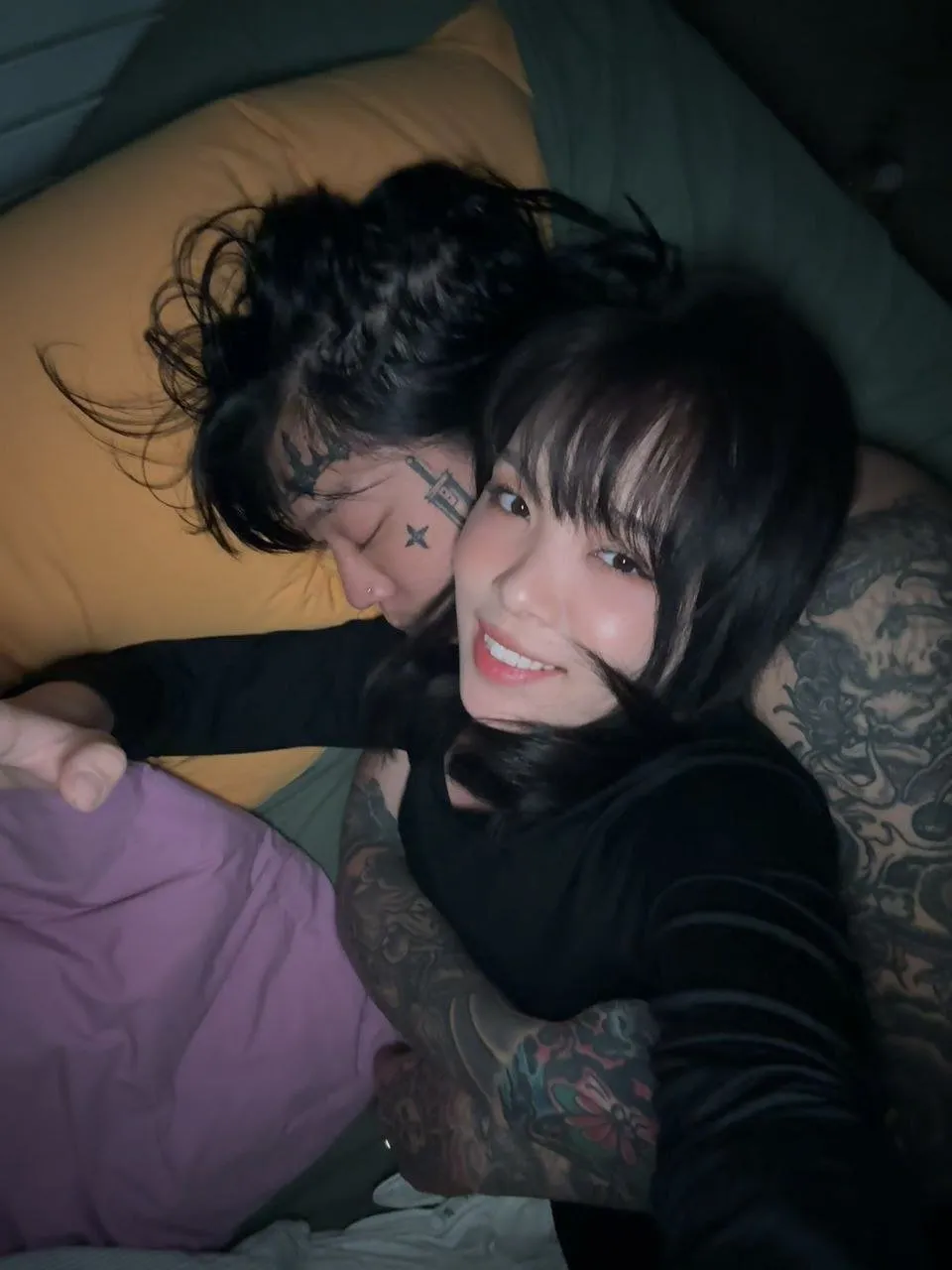 Yunna Horny Asian e-girl exposed Leaks