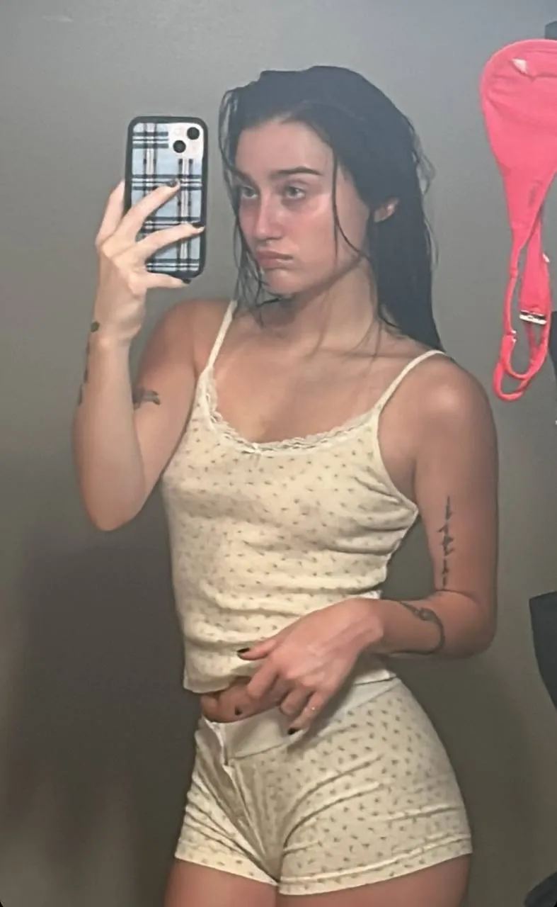 Lily P Baker alt girl bbc lover