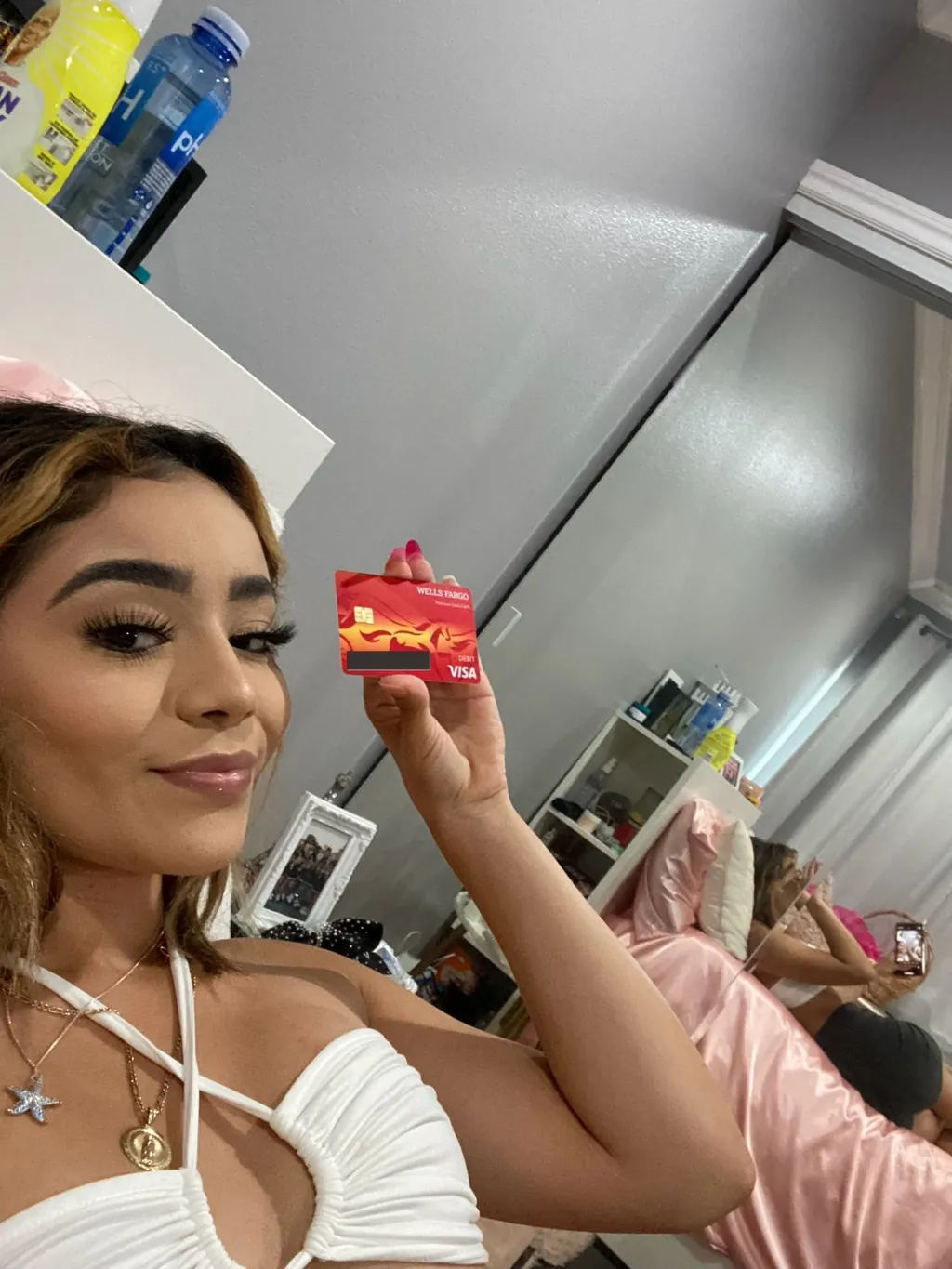 Pretty Blonde Latina Gets Spoiled He Gets Head & Handjob in Return