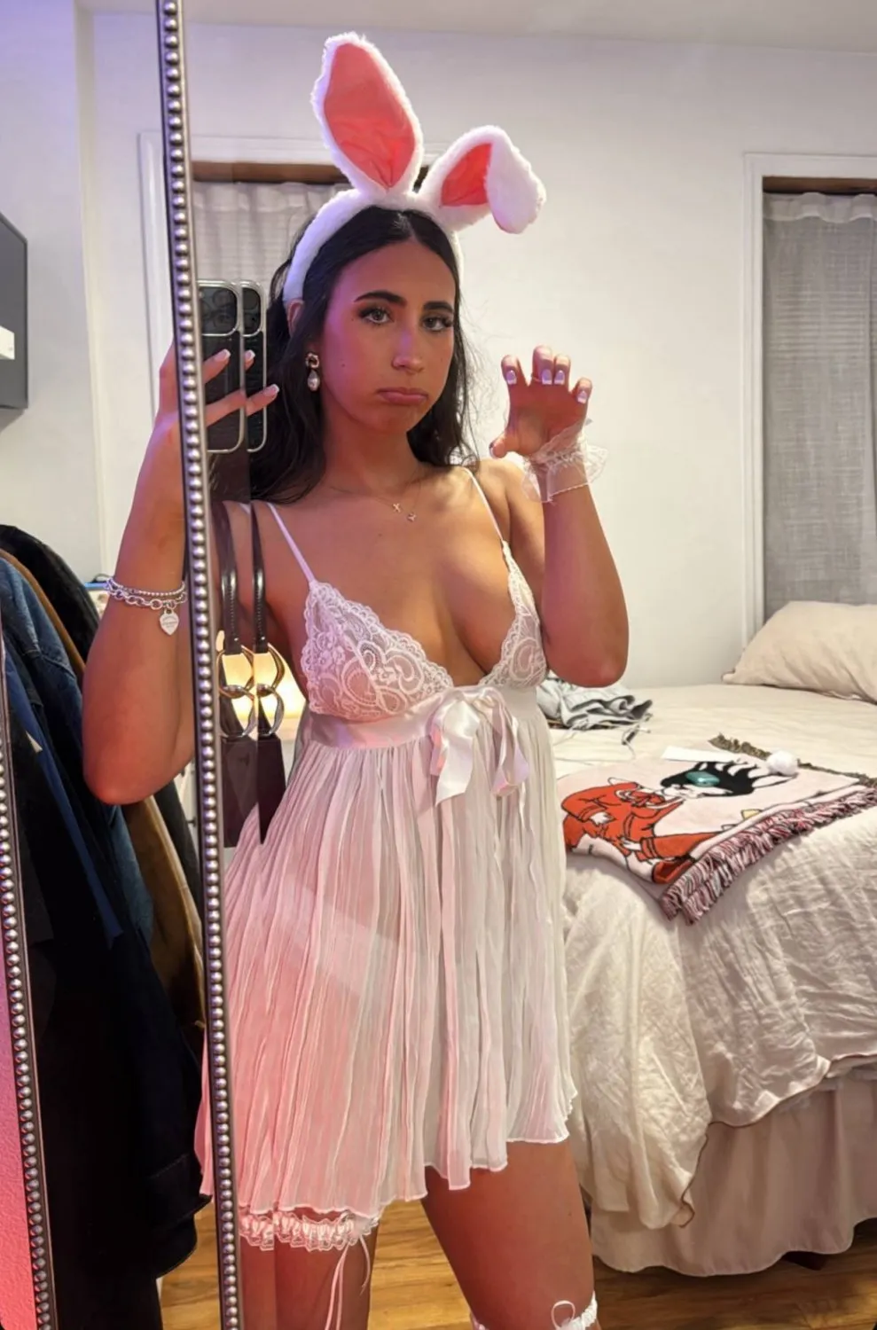 Jill the diva takes BBC