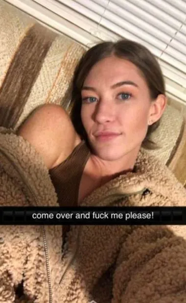 HOTBABE AMATEUR LEAKS GF AMAZING DEEPTHROAT BABE936