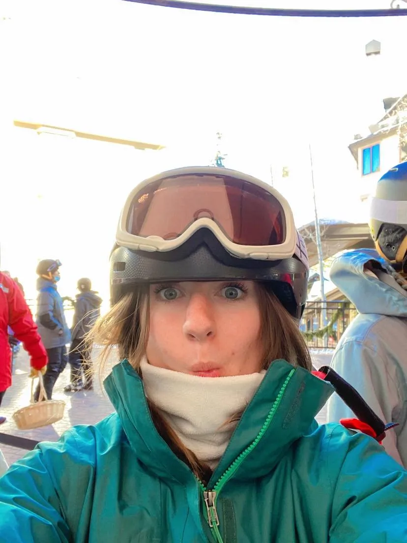 Disclosure #660: Nude poses