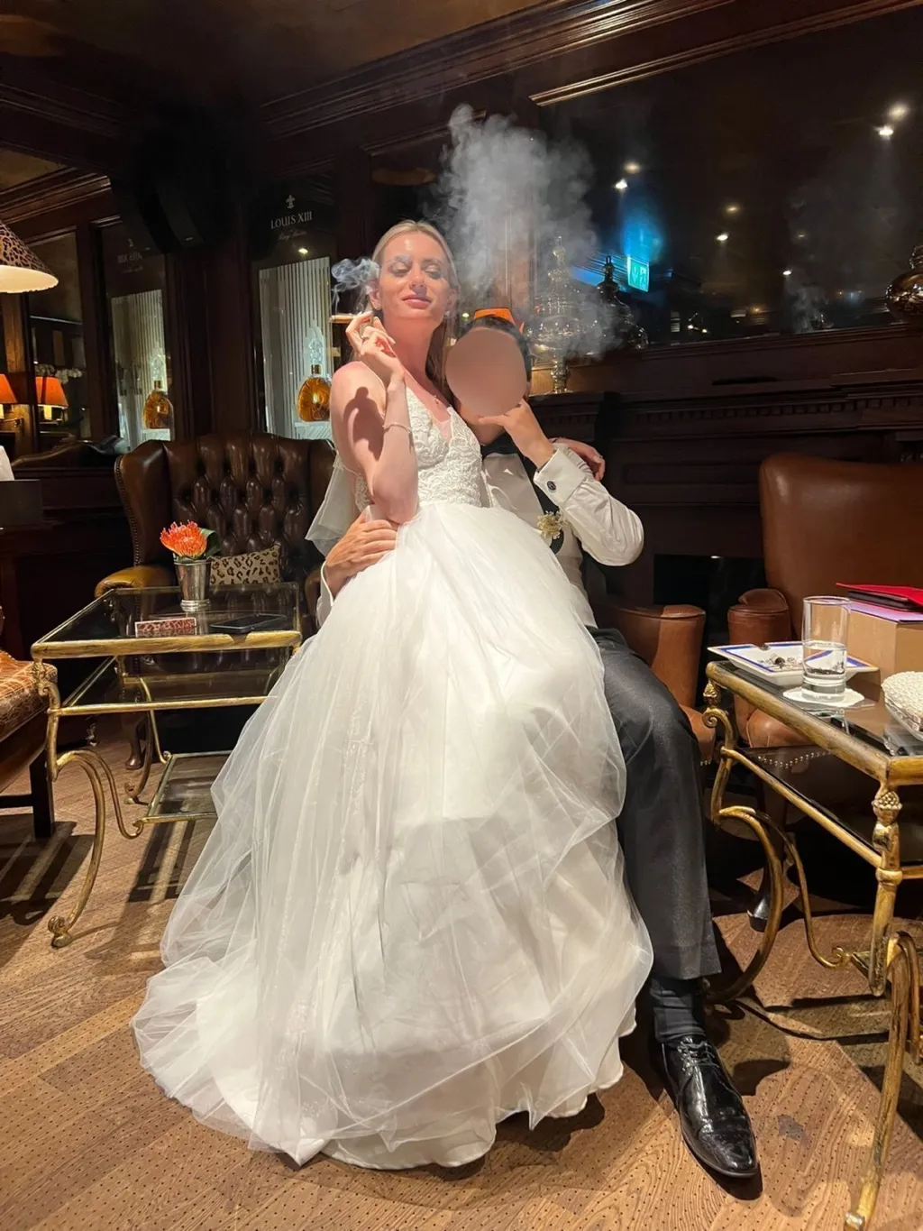 HOTBABE AMATEUR LEAKS WIFE GANGBANG AFTER WEDDING BABE962