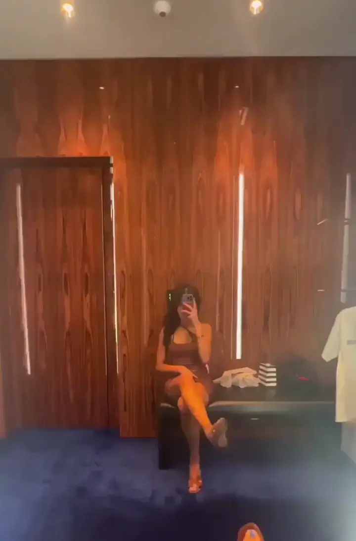 ASIAN AMATEUR LEAKS PETITE HOTBABE FOURWAY ACTION BABE800