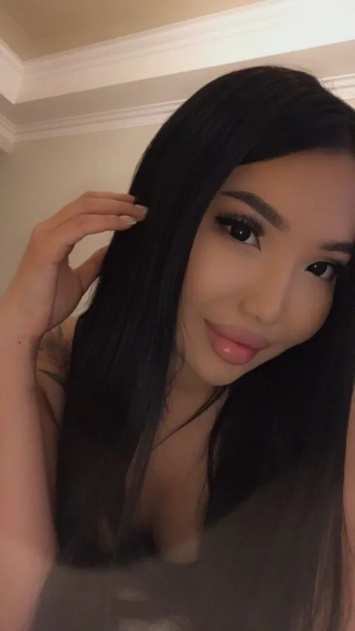 ASIAN AMATEUR LEAKS SQUIRTING ABG CAMGIRL BABE915