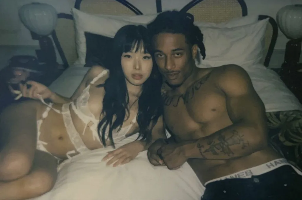 ASIAN AMATEUR LEAKS RAVE GIRL LOVES INTERRACIAL FUCK BABE027