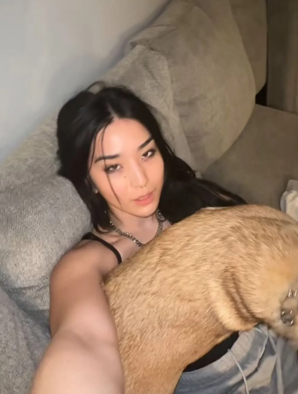 ASIAN AMATEUR LEAKS NAUGHTY ASIAN TIKTOKER BABE017